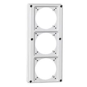 P17 Tempra standard előlap 3 férőhelyes, 16A