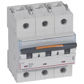 DX3 kismegszakító 25kA 3P 400V~ B32