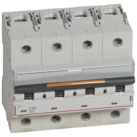 DX3 kismegszakító 25kA 4P 400V~ C50