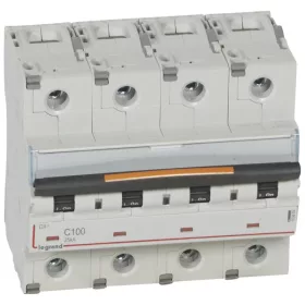 DX3 kismegszakító 25kA 4P 400V~ C100