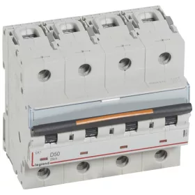 DX3 kismegszakító 25kA 4P 400V~ D50