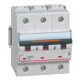 DX3 kismegszakító 25kA 3P 400V~ MA63