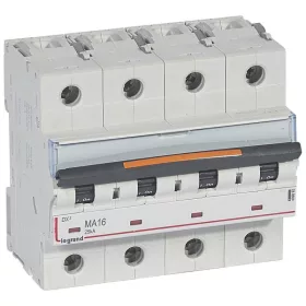 DX3 kismegszakító 25kA 4P 400V~ MA16