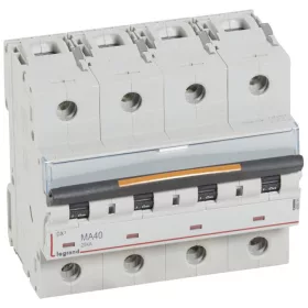 DX3 kismegszakító 25kA 4P 400V~ MA40