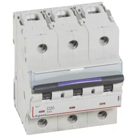 DX3 kismegszakító 50kA 3P 400V~ D20