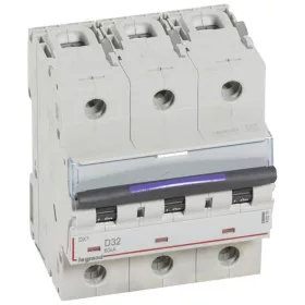 DX3 kismegszakító 50kA 3P 400V~ D32