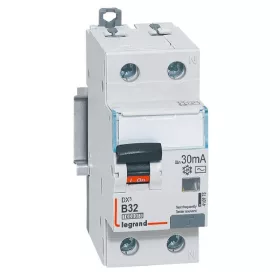   DX3 1P+N kombinált áram-védőkapcsoló B32 10000A / 10kA 30MA AC típus