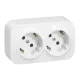 Forix IP20 fk 2x2P+F aljzat, 16 A, gyv nélkül, 45°-ban elforg.fehér