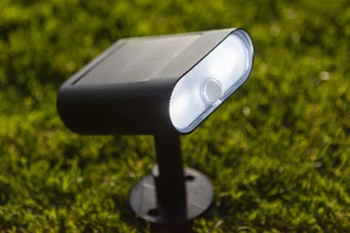 Lutec GINBO napelemes lámpatest, matt fekete, 500 lm, 7 W, IP 44