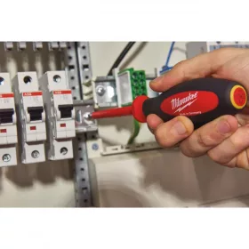 Milwaukee VDE Csavarhúzó  SL 1,2x6,5x150