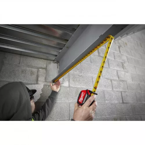 Milwaukee Prémium Mágneses Mérőszalag  8 m / 26 láb / 27 mm 