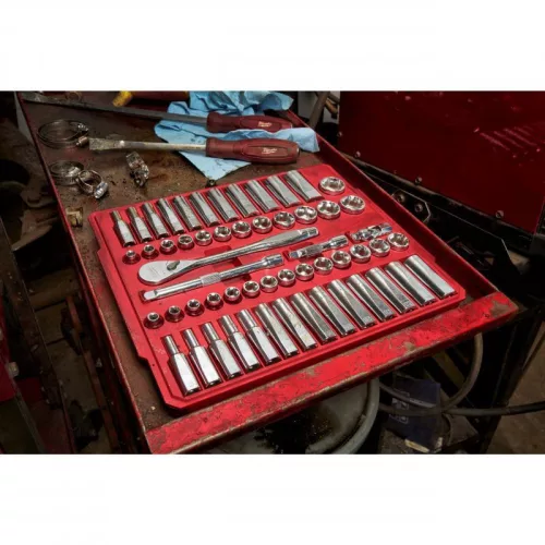 Milwaukee 3/8" Racsnis dugókulcs készlet metrikus és colos méret (56 részes)