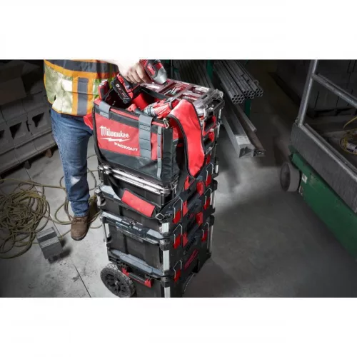 Milwaukee PACKOUT Táska 38 cm