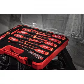   Milwaukee VDE Csavarhúzó 3 oldalú markolattal  SL 0,8x4x100