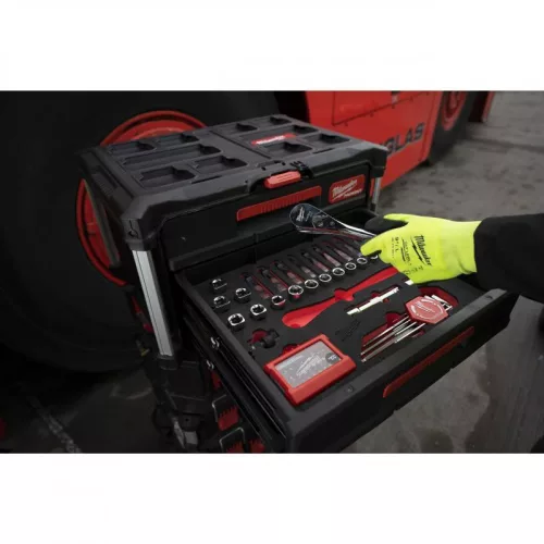 Milwaukee 1/4'' Racsni klt + Csavh klt. Packout habbetétben 1 db