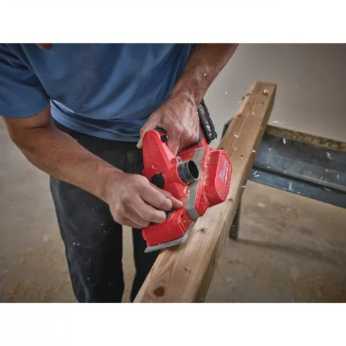 Milwaukee M18BP-402C  M18 GYALU