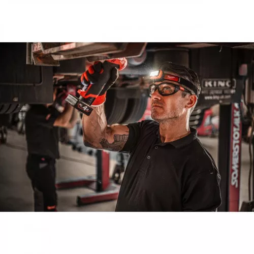 Milwaukee M18SAL-0 M18 ÁLLVÁNYOS TÉRMEGVILÁGÍTÓ LED LÁMPA