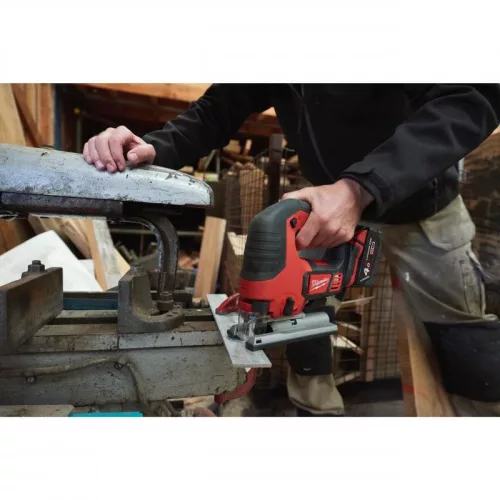 Milwaukee M18BJS-402C M18 SZÚRÓFŰRÉSZ