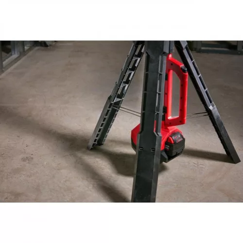 Milwaukee M18SAL-502B M18 ÁLLVÁNYOS TÉRMEGVILÁGÍTÓ LED LÁMPA