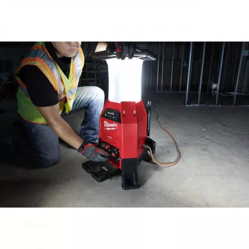 Milwaukee M18ONESLDP-0 M18 ONE-KEY LED KOMPAKT HELYSZÍNMEGVILÁGÍTÓ LÁMPA TÖLTŐVEL