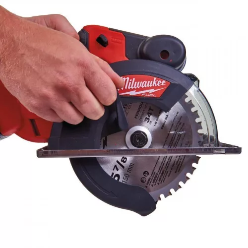 Milwaukee M18FMCS-0  M18 FUEL FÉMVÁGÓ KÖRFŰRÉSZ