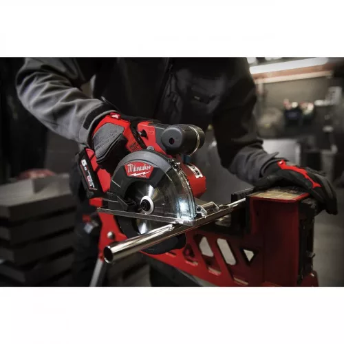 Milwaukee M18FMCS-502X M18 FUEL FÉMVÁGÓ KÖRFŰRÉSZ