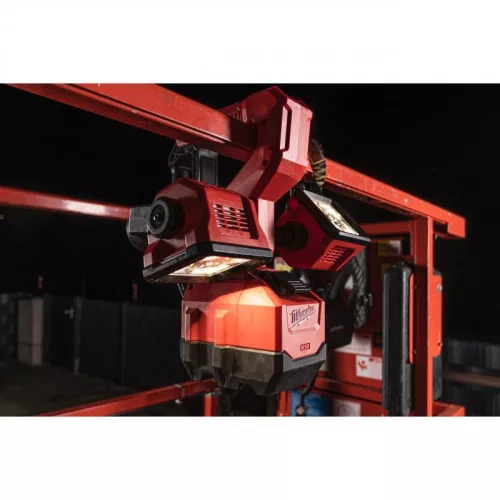 Milwaukee M18UBL-0 M18 LED HELYSZÍNMEGVILÁGÍTÓ LÁMPA