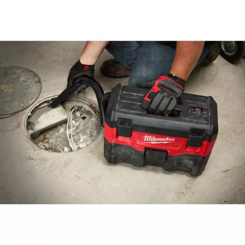 Milwaukee M18VC-2 M18  NEDVES/SZÁRAZ PORSZÍVÓ