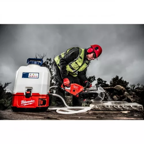 Milwaukee M18BPFP-WST M18 SWITCH TANK Háti Vízpermetező Tartály - 15 L