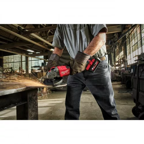 Milwaukee M18FHSAG125XB-0 M18 FUEL NAGY TELJESÍTMÉNYŰ SAROKCSISZOLÓ 125 MM FÉKEZŐ FUNKCIÓVAL