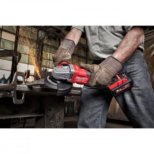 Milwaukee M18FHSAG125XB-0X M18 FUEL NAGY TELJESÍTMÉNYŰ SAROKCSISZOLÓ 125 MM FÉKEZŐ FUNKCIÓVAL
