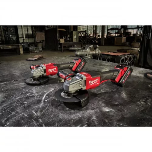 Milwaukee M18FHSAG125XPDB-552X  M18 FUEL NAGY TELJESÍTMÉNYŰ SAROKCSISZOLÓ 125 MM FÉKEZŐ FUNKCIÓVAL