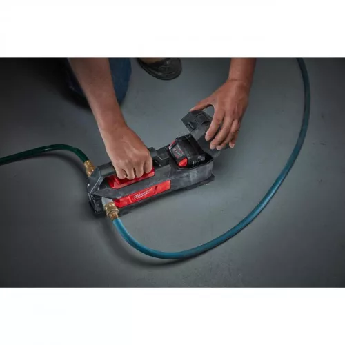 Milwaukee M18BTP-0 M18 KOMPAKT SZIVATTYÚ