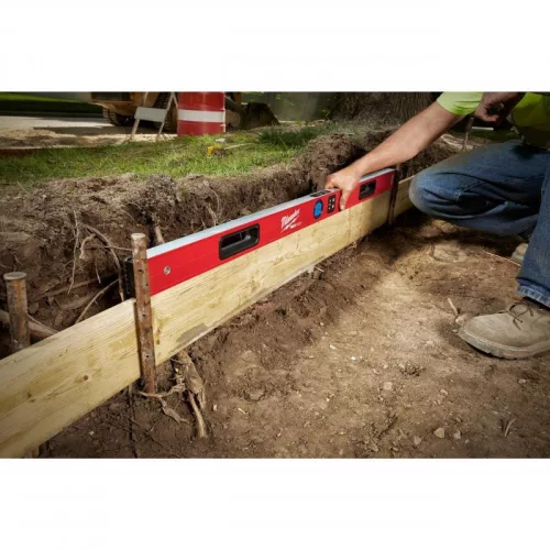 Milwaukee Digitális vízmérték 120 cm - 1 db