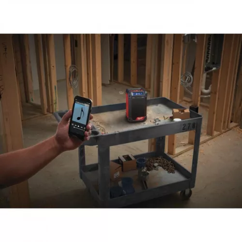 Milwaukee M12RCDAB+0 M12 RÁDIÓ/TÖLTŐ DAB+