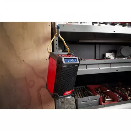 Milwaukee M12RCDAB+0 M12 RÁDIÓ/TÖLTŐ DAB+