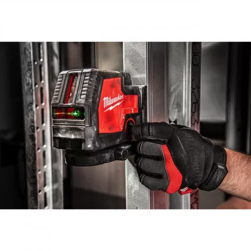 Milwaukee L4CLLP-301C USB ÚJRATÖLTHETŐ ZÖLD KERESZTVONAL- ÉS PONTLÉZER