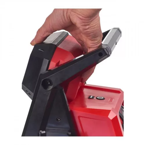 Milwaukee M18HOAL-0 M18 NAGY TELJESÍTMÉNYŰ TÉRMEGVILÁGÍTÓ LÁMPA