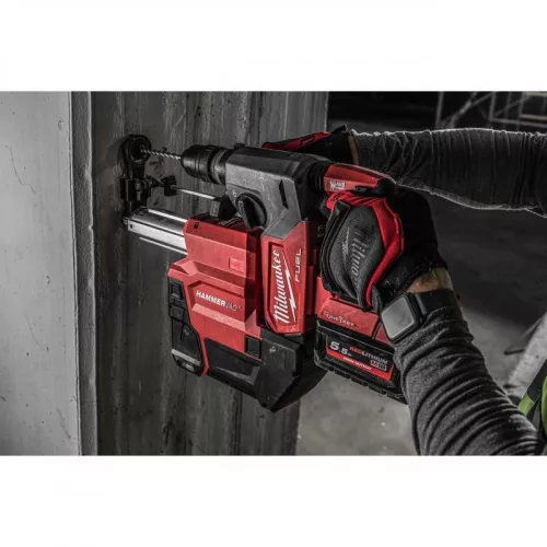 Milwaukee M18ONEFHXDEL-552C M18 FUEL 4 FOKOZATÚ SDS-PLUS KALAPÁCS PORELSZÍVÓVAL