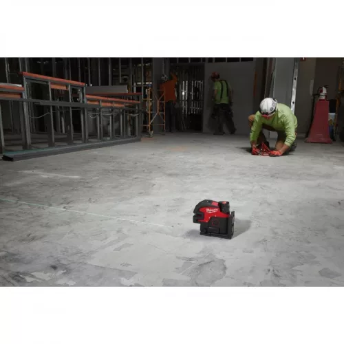 Milwaukee M12CLL4P-0C CROSS LINE 4P. LASER