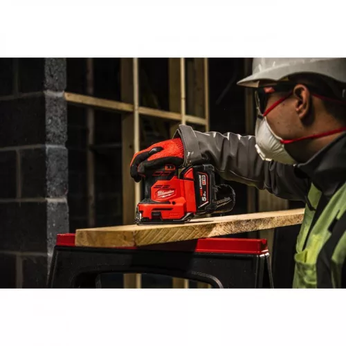 Milwaukee M18BQSS-502B QUARTER SHEET SANDER IN2